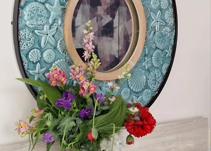 게스트하우스 Flora 4*